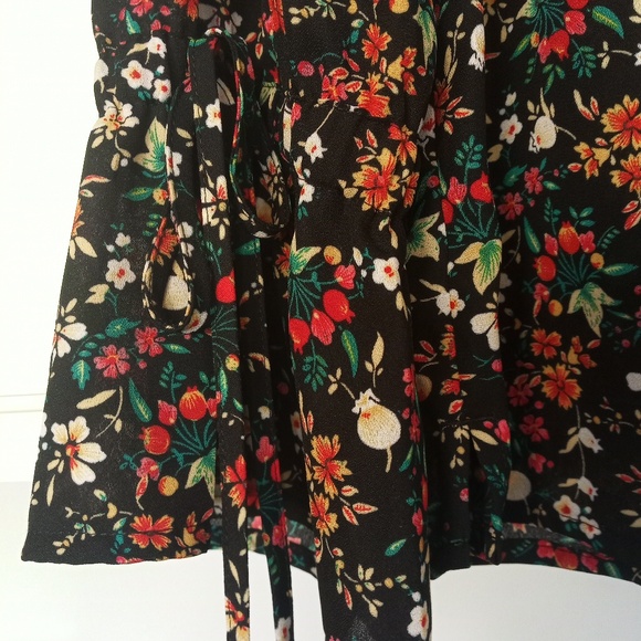 J.Crew blouse - Picture 2 of 6